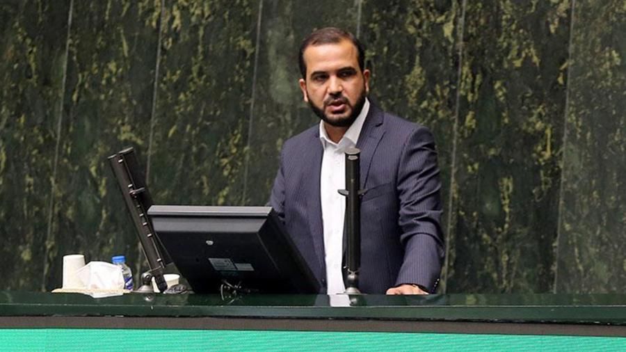 مالیات ارزش افزوده برای سال آینده ۱۰ درصد خواهد بود/افزایش حقوق‌ها در بودجه ۱۴۰۵ به‌صورت پلکانی تا ۴۳ درصد تصویب شد