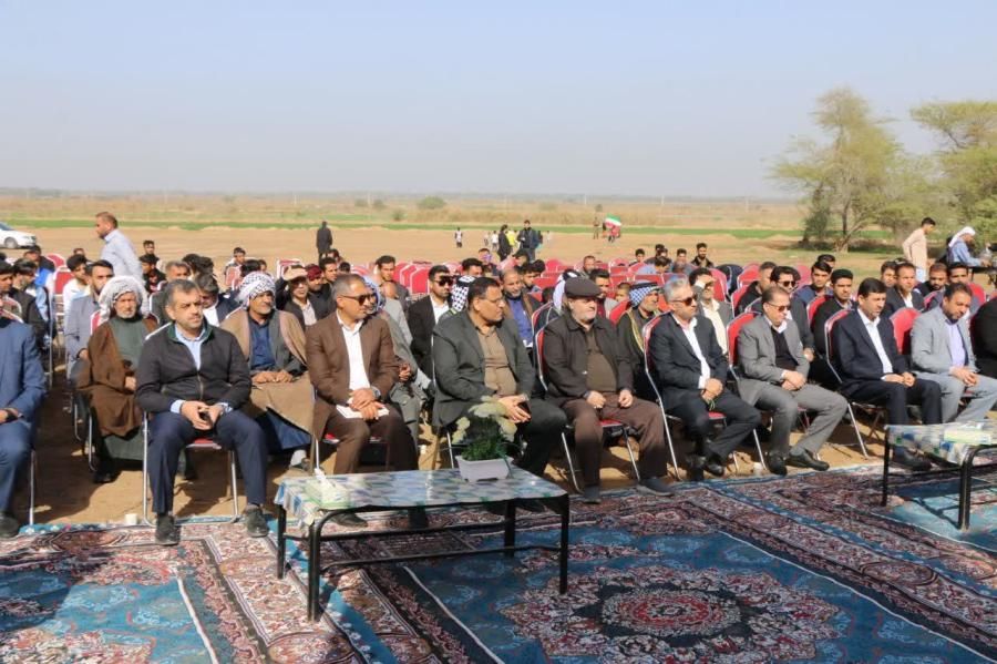 آیین بهره‌برداری از پروژه‌های عمرانی بخش‌های مرکزی و گمبوعه شهرستان حمیدیه برگزار شد