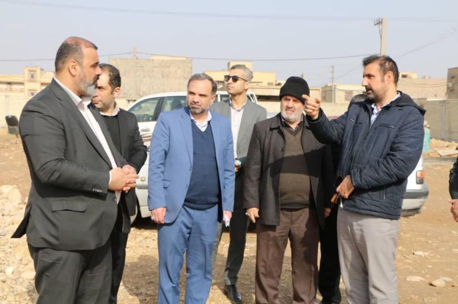 بازدید مدیرکل دفتر نظارت و هماهنگی اجرای طرح‌های سازمان نوسازی مدارس کشور از پروژه‌های مدرسه‌سازی اهواز