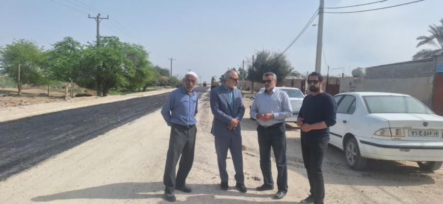 تعریض خیابان اصلی روستای تلبومه شهرستان باوی