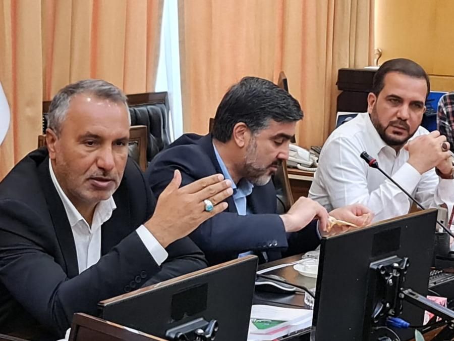 بررسی افزایش سهم بیمه ای رانندگان و نانوایان در کمیسیون عمران مجلس با حضور مسؤلان و وزراتخانه های مربوطه